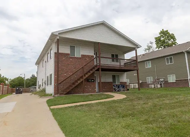 Property at 1409 Paris Rd Unit 201, Columbia, MO, 65201, 4 beds, 2 baths, [object Object]