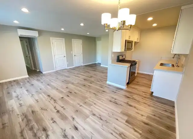 Property at 7741 Romaine St Unit 11, West Hollywood, CA, 90046, 1 bed, 1 bath, [object Object]
