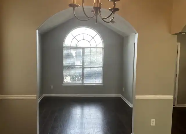 Property at 2800 Carolina Rdg, Riverdale, GA, 30296, 3 beds, 2.5 baths, [object Object]