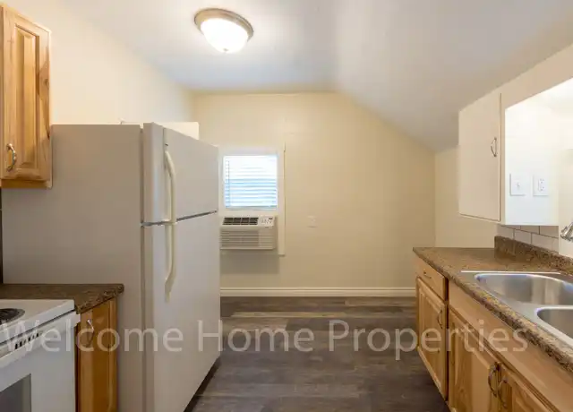 Property at 309 SW 6th St #2, College Place, WA, 99324, 1 bed, 1 bath, [object Object]