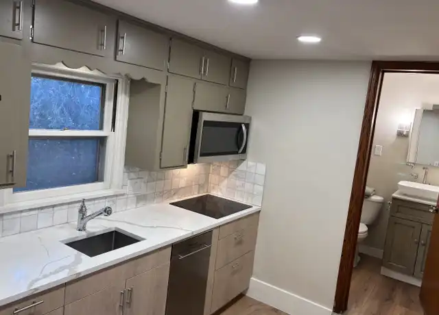 Property at 548 N 8th Ave, West Bend, WI, 53090, 1 bed, 1 bath, [object Object]