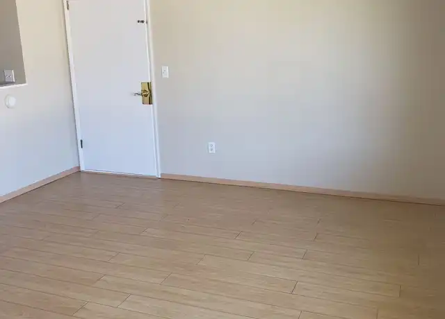 Property at 1444 Lynn Ave Unit 3, Billings, MT, 59102, 2 beds, 1 bath, [object Object]