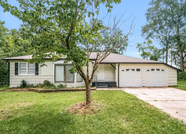 Property at 1001 Park Pl, Birmingham, AL, 35215, 4 beds, 2 baths, [object Object]