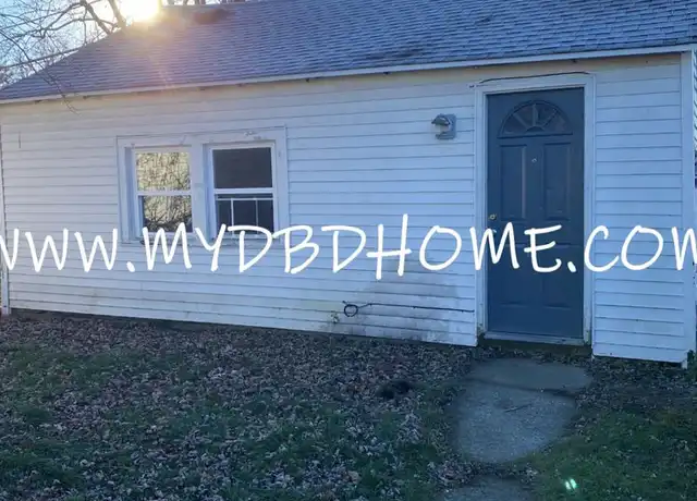 Property at 716 Baxter St Apt 2, Fort Wayne, IN, 46806, 1 bed, 1 bath, [object Object]