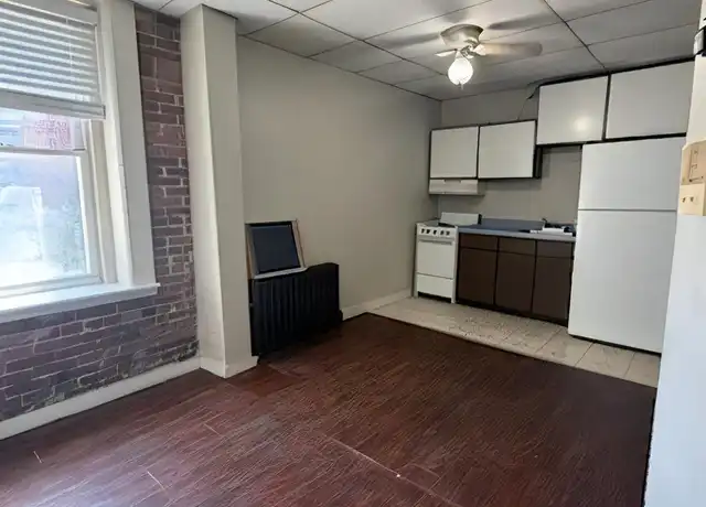 Property at 430 Atwood St Unit 1A, Pittsburgh, PA, 15213, 2 beds, 1 bath, [object Object]