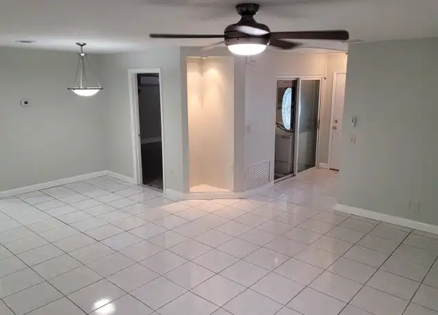 Property at 2517 Bluegill St Unit A, Orlando, FL, 32839, 1 bed, 1 bath, [object Object]