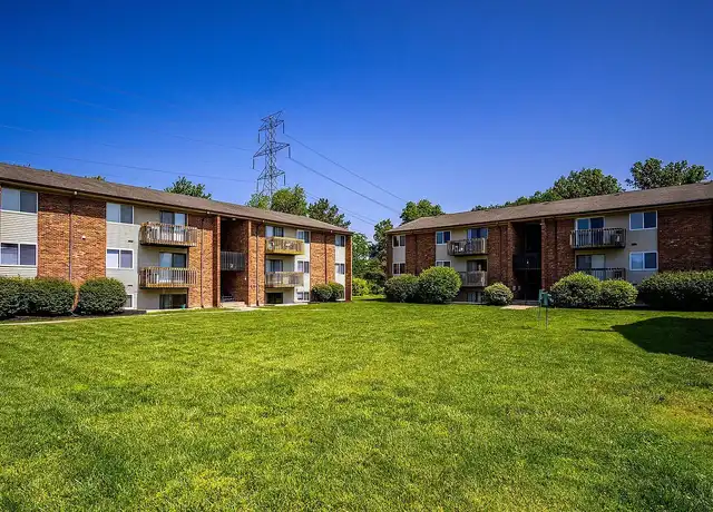 Property at Oakmont Flats Apartments - 15 Montgomery Way, Amelia, OH, 45102, 1-2 bed, 1 bath, [object Object]
