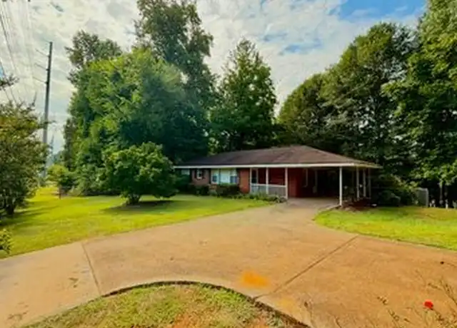 Property at 2005 Dallas Hwy SW, Marietta, GA, 30064, 3 beds, 2 baths, [object Object]