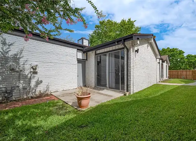 Property at 1014 Fleetwood Place Dr, Houston, TX, 77079, 3 beds, 2 baths, [object Object]