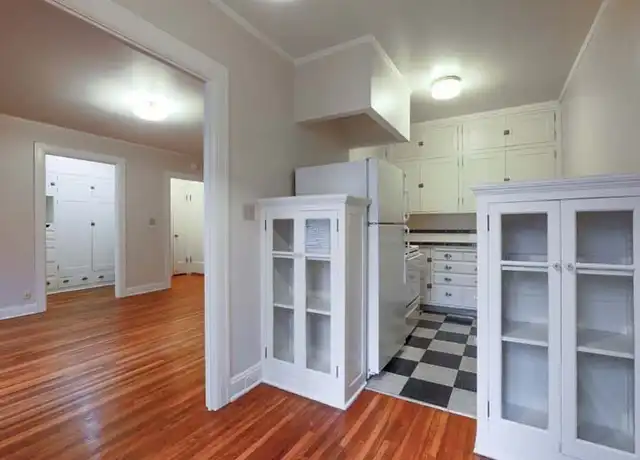 Property at NEVADA COURT APARTMENTS (MCM02) - 2185 SW Yamhill St, Portland, OR, 97205, 0 beds, 1 bath, [object Object]