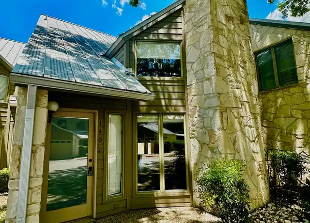 Property at 805 #143 Loop, Kerrville, TX, 78028, 1 bed, 1.5 baths, [object Object]