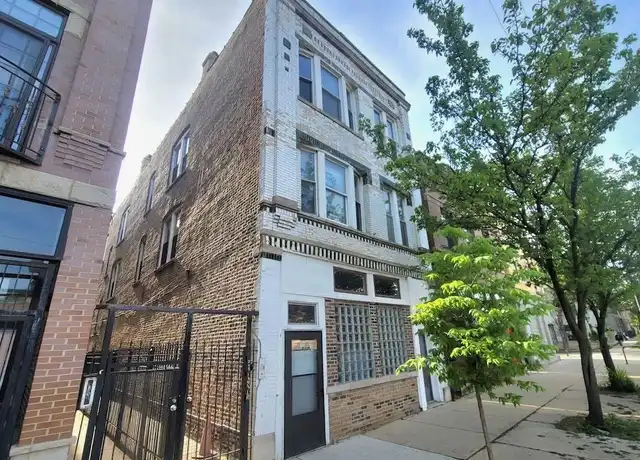 Property at 908 N California Ave Unit 2R, Chicago, IL, 60622, 2 beds, 1 bath, [object Object]