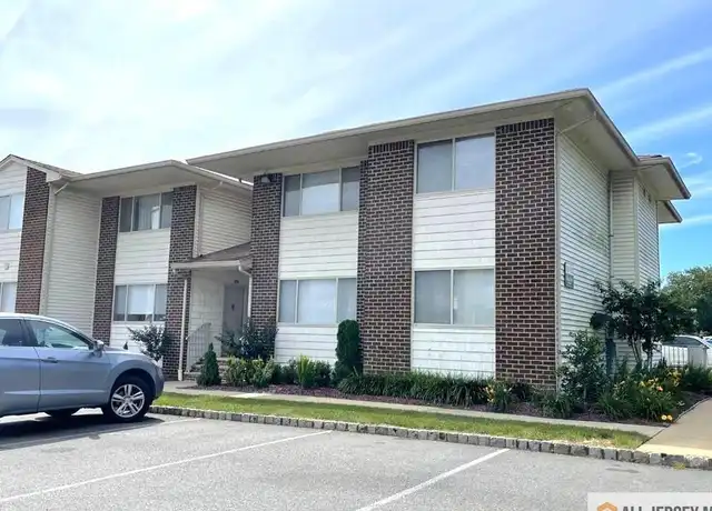 Property at 1310 Bradley Ct Unit K2022, Princeton, NJ, 08540, 2 beds, 1.5 baths, [object Object]