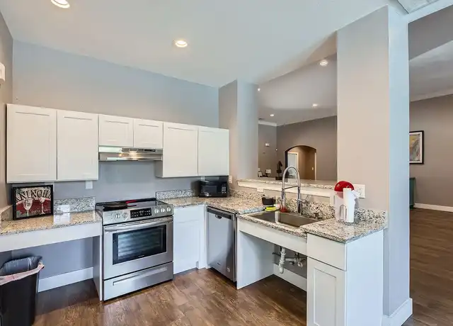 Property at Tigoni Villas - 1527 W Sunshine Dr, San Antonio, TX, 78228, 3 beds, 2 baths, [object Object]
