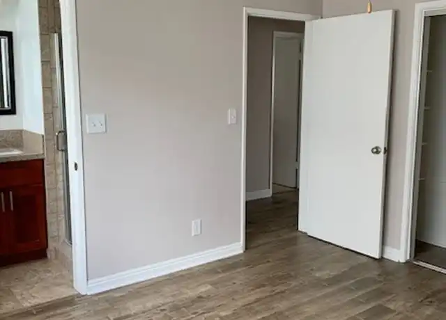 Property at 1431 S Holt Ave Unit 05, Los Angeles, CA, 90035, 2 beds, 2 baths, [object Object]