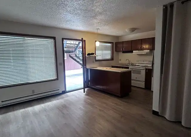 Property at 800 E 18th Ave Unit 14, Eugene, OR, 97401, 1 bed, 1 bath, [object Object]