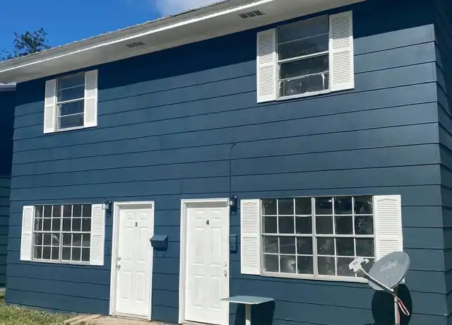 Property at 524 N Market St Unit 2, Opelousas, LA, 70570, 2 beds, 1.5 baths, [object Object]