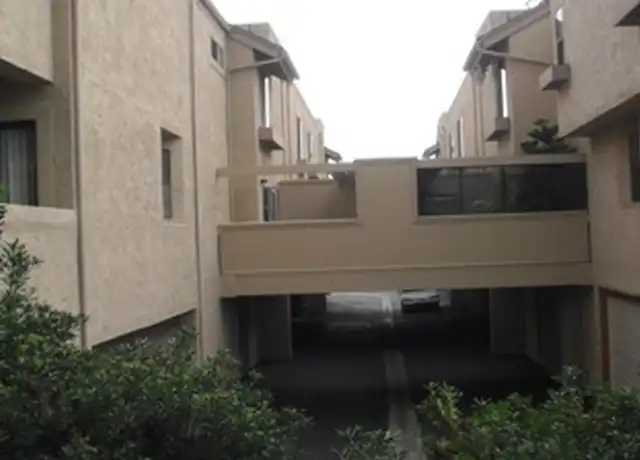 Property at 3258 Via Marin #20, La Jolla, CA, 92037, 2 beds, 1 bath, [object Object]