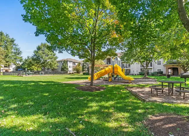 Photo of 12526 Great Park Cir, Germantown, MD 20876