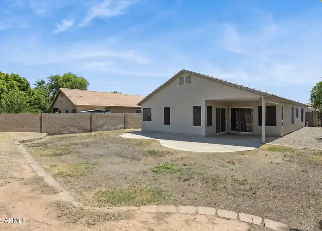 Property at 1556 N Rockwell Ct, Gilbert, AZ, 85234, 3 beds, 2 baths, [object Object]