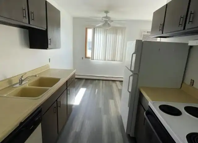 Property at 839 Northdale Blvd NW Unit 306, Minneapolis, MN, 55448, 2 beds, 1 bath, [object Object]