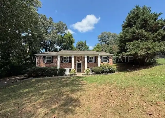 Property at 8915 Ripon Cir, Knoxville, TN, 37923, 4 beds, 3 baths, [object Object]