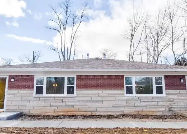 Property at The Daisy - 805 N Smith Rd, Bloomington, IN, 47408, 2 beds, 1 bath, [object Object]