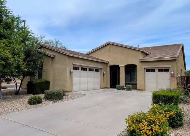 Property at 2828 E Ridgewood Ln, Gilbert, AZ, 85298, 3 beds, 2 baths, [object Object]