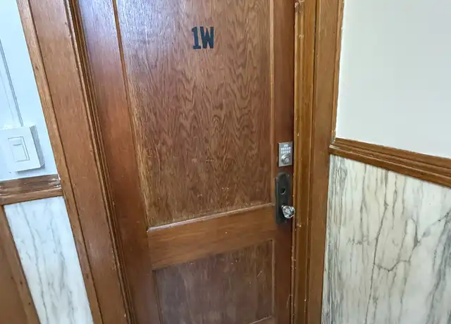 Property at 853 Barnett Ave Unit 1W, Kansas City, KS, 66101, 3 beds, 1 bath, [object Object]