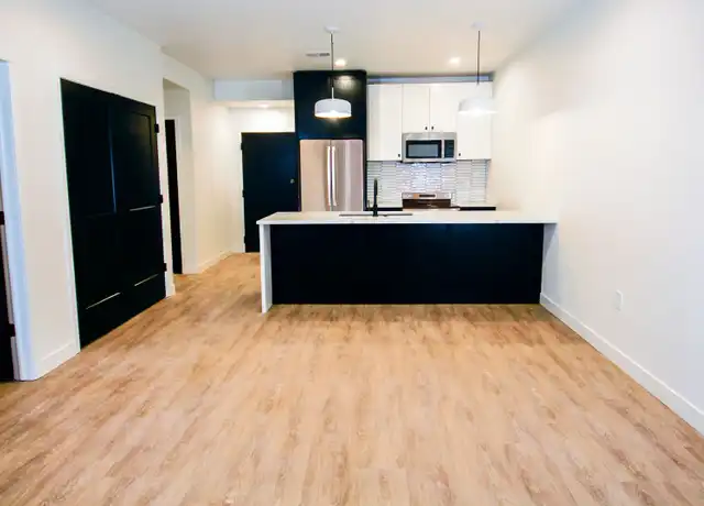 Property at 320 E College Ave Unit 306, Appleton, WI, 54911, 1 bed, 1 bath, [object Object]