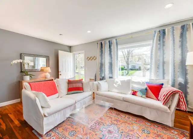 Property at 22 Holzman Dr, Hampton Bays, NY, 11946, 3 beds, 1 bath, [object Object]