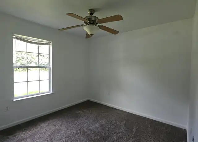 Property at 2812 Eva Mae St, Marianna, FL, 32448, 3 beds, 2 baths, [object Object]