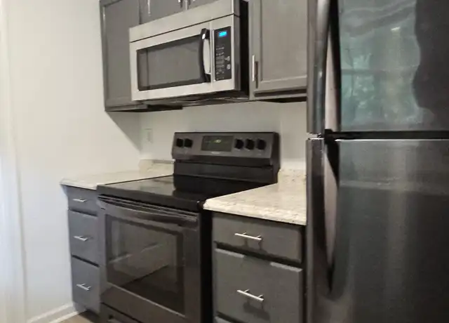 Property at 2812 Eva Mae St, Marianna, FL, 32448, 3 beds, 2 baths, [object Object]
