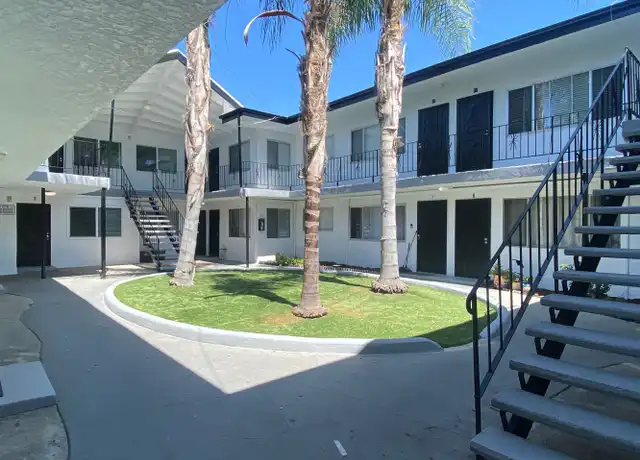 Property at 737 W 5th St Unit 06, Long Beach, CA, 90802, 2 beds, 1 bath, [object Object]