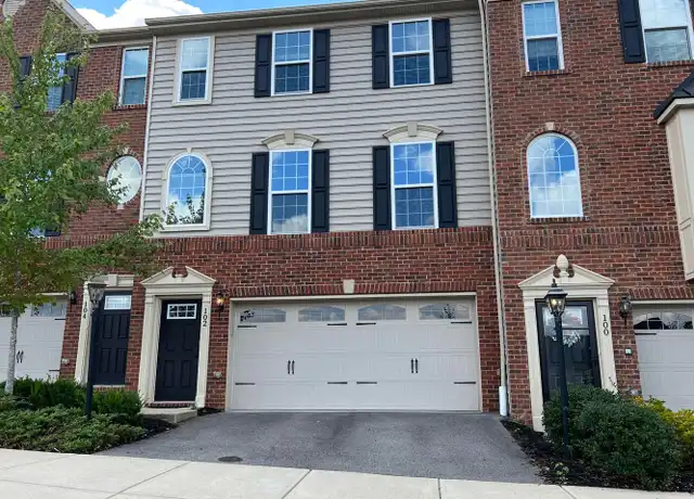 Property at 102 Noble Woods Dr, Coraopolis, PA, 15108, 3 beds, 2.5 baths, [object Object]