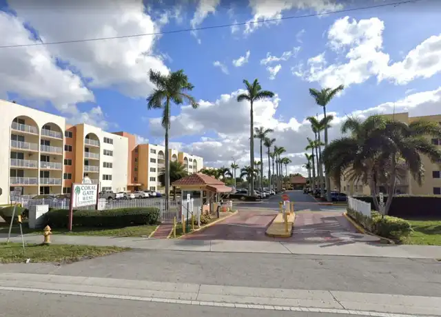 Property at 6990 NW 186th St, Hialeah, FL, 33015, 1 bed, 1 bath, [object Object]