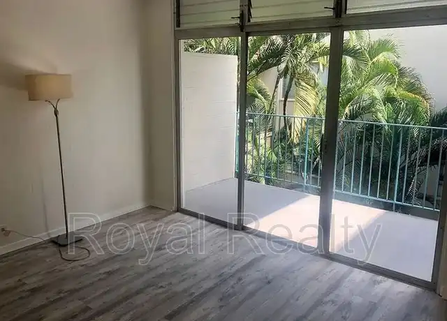 Property at 2328 Seaview Ave #304, Honolulu, HI, 96822, 1 bed, 1 bath, [object Object]