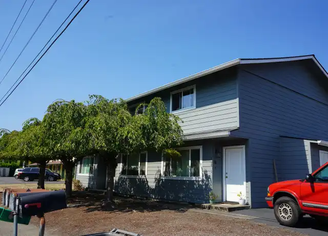Property at 308 SW 1st St Unit 1, Battle Ground, WA, 98604, 2 beds, 1.5 baths, [object Object]