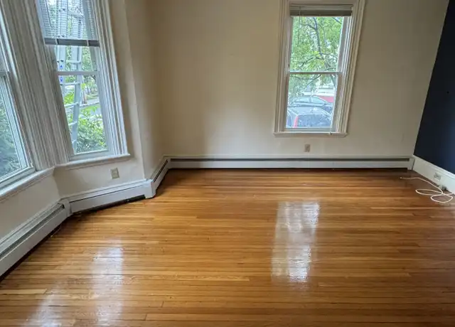 Property at 20 Roseland St Unit 1, Cambridge, MA, 02140, 1 bed, 1 bath, [object Object]