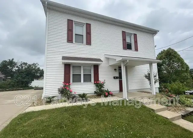 Property at 207 Sycamore St Unit B, Jeannette, PA, 15644, 2 beds, 1 bath, [object Object]