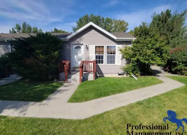 Property at 978 S Heights Ln, Billings, MT, 59105, 2 beds, 1 bath, [object Object]