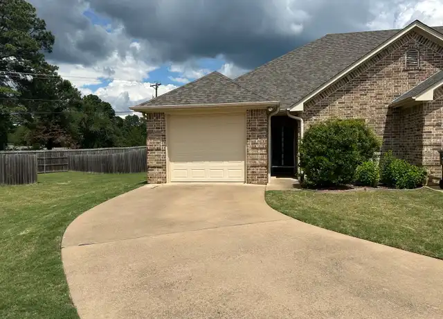 Property at 4002 Mobley Cir, Tyler, TX, 75707, 2 beds, 2 baths, [object Object]