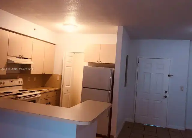Property at 11060 SW 196th St #601, Cutler Bay, FL, 33157, 1 bed, 1 bath, [object Object]