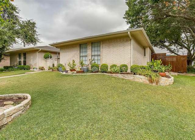 Photo of 6450 Waverly Way, Fort Worth, TX 76116