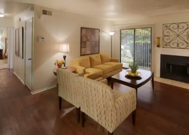 Property at 10610 Morado Cir Unit 1017, Austin, TX, 78759, 1 bed, 1 bath, [object Object]