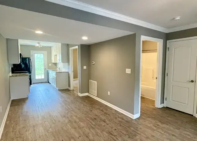 Property at 81 Gloucester Dr Unit 1, Lynchburg, VA, 24501, 3 beds, 3 baths, [object Object]