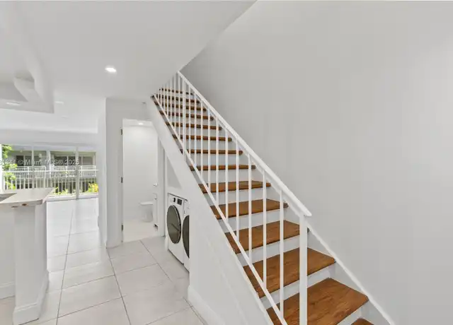 Property at 9373 Fontainebleau Blvd Unit K206, Miami, FL, 33172, 1 bed, 1.5 baths, [object Object]