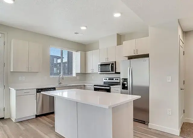Photo of 670 W Bitner Rd, Park City, UT 84098
