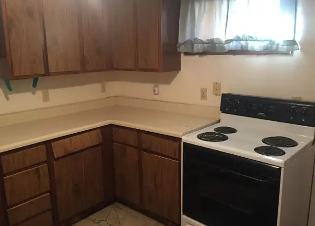 Property at 21 E Kansas City St Unit 21, Rapid City, SD, 57701, 1 bed, 1 bath, [object Object]