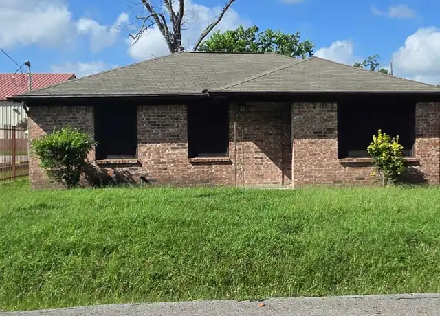 Property at 4532 Briscoe St, Houston, TX, 77051, 3 beds, 1 bath, [object Object]
